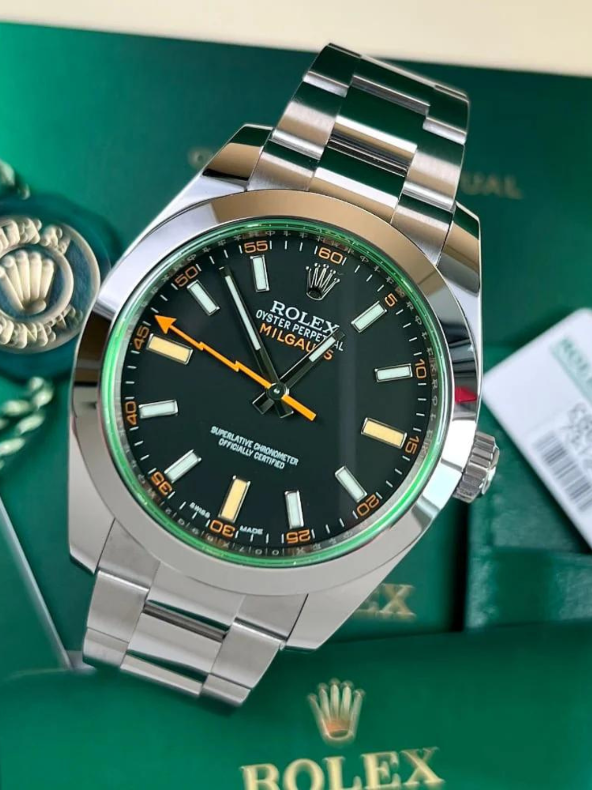 ROLEX MILGAUSS 116400GV (2021)