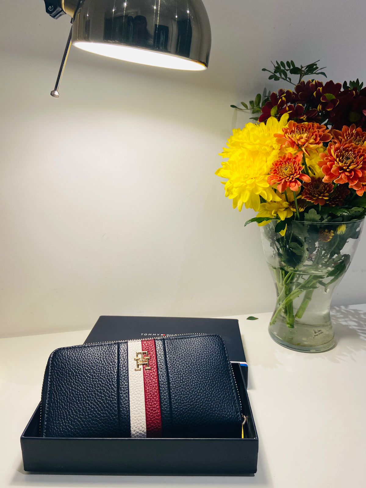 CARTEIRA TOMMY HILFIGER AW0AW15291 DW6