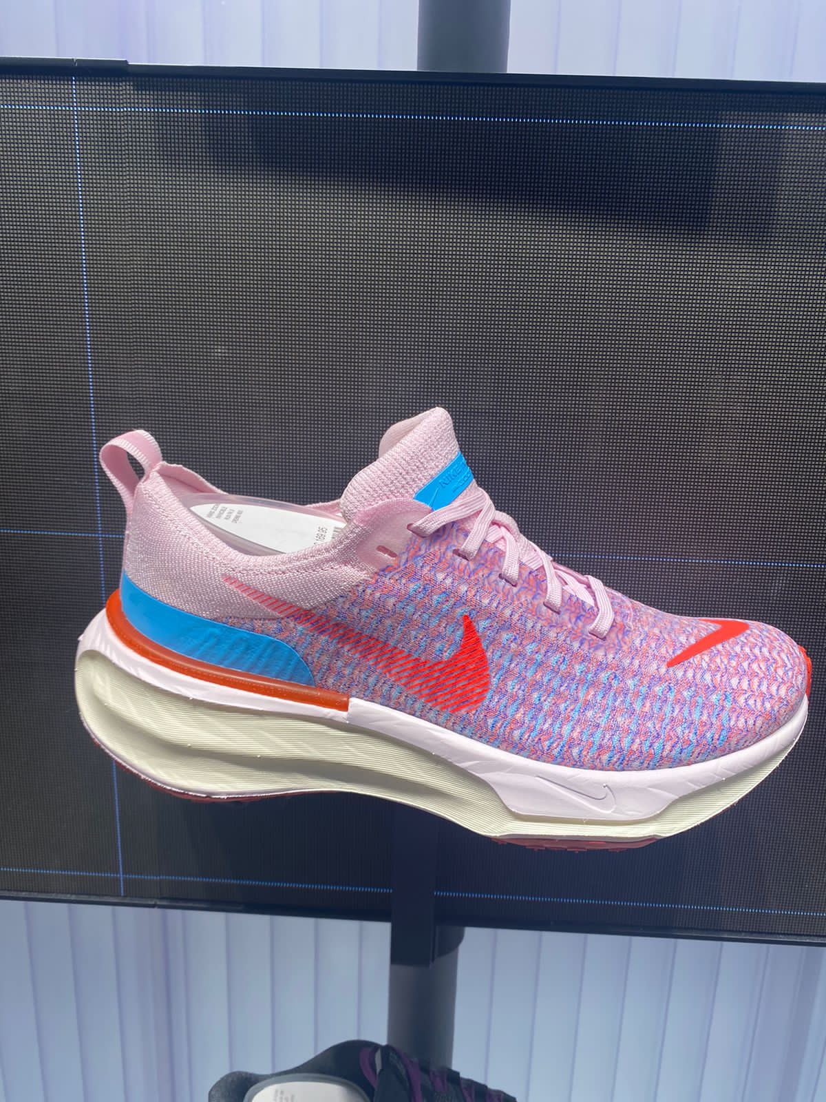 Nike Zoomx Invincible 3 Pink 2023 Running Shoes