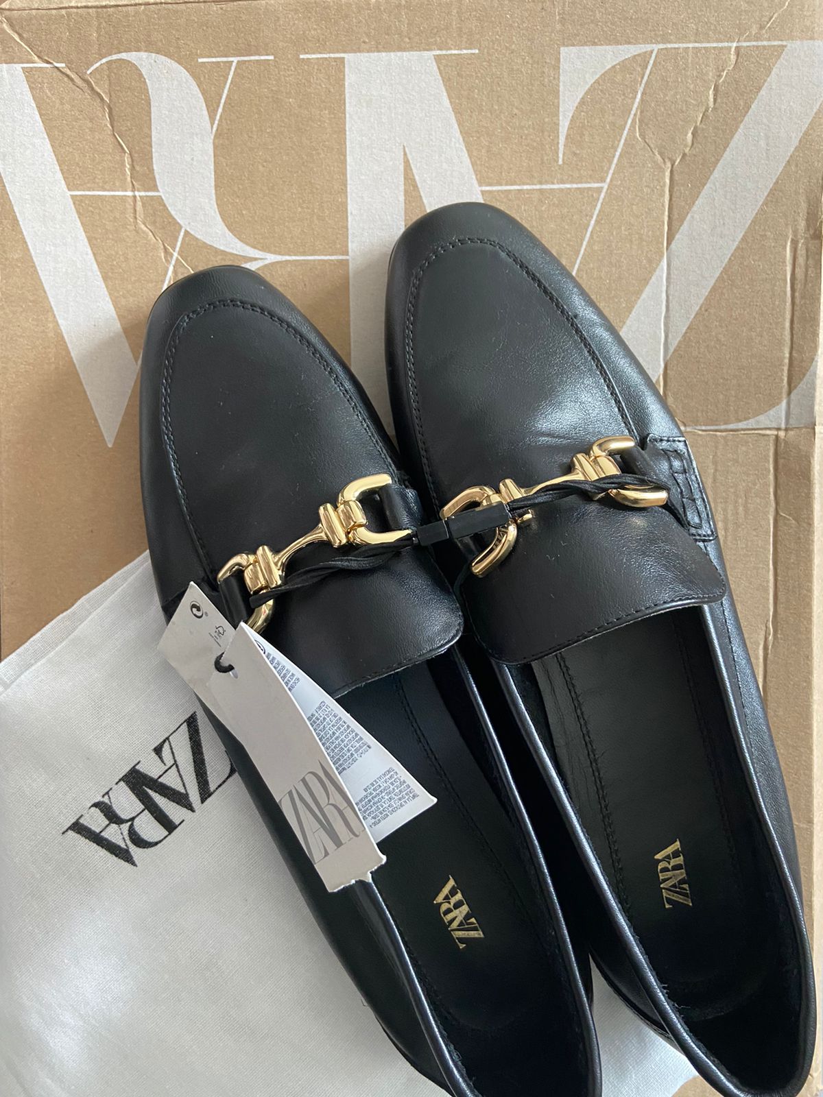 ZARA SOFT LEATHER LOAFERS WITH BUCKLE